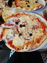 Ham and Olive Pizzza